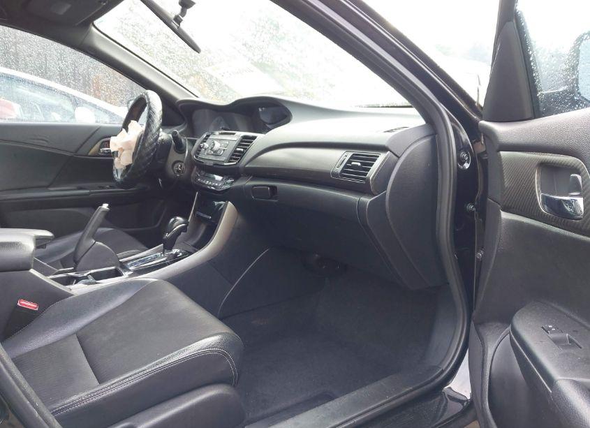 Photo 5 of 2016 Honda Accord SPORT (VIN 1HGCR2F59GA091308)