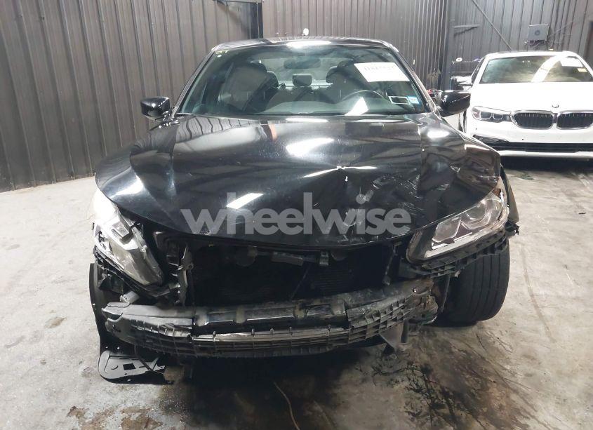 Photo 13 of 2016 Honda Accord SPORT (VIN 1HGCR2F59GA107054)