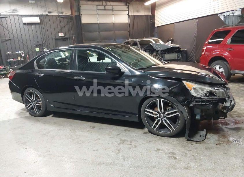 Photo 14 of 2016 Honda Accord SPORT (VIN 1HGCR2F59GA107054)