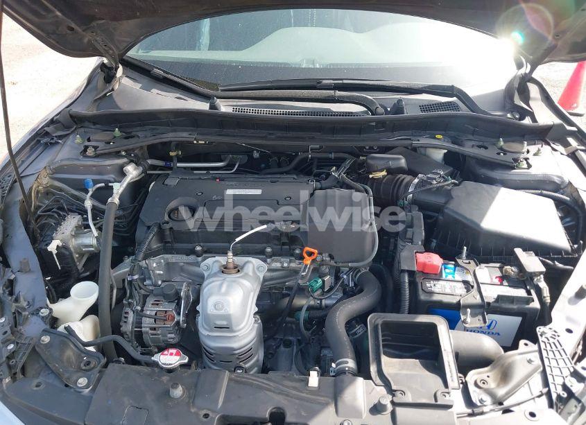 Photo 10 of 2016 Honda Accord SPORT (VIN 1HGCR2F59GA160126)