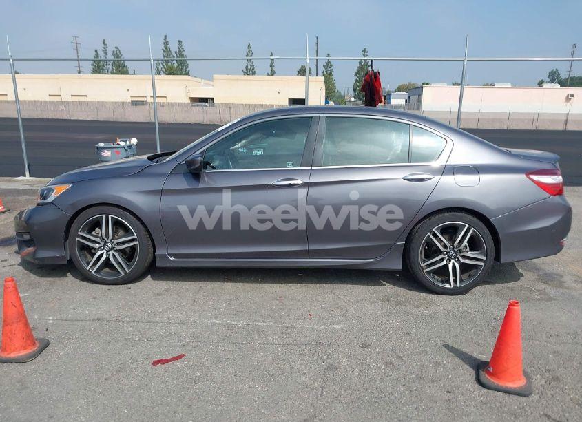 Photo 14 of 2016 Honda Accord SPORT (VIN 1HGCR2F59GA160126)