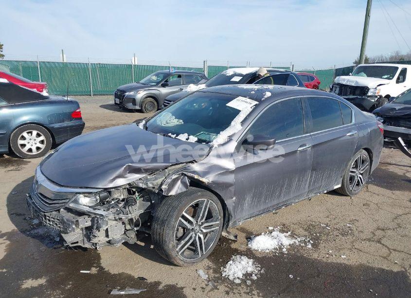 Photo 2 of 2016 Honda Accord SPORT (VIN 1HGCR2F59GA197225)