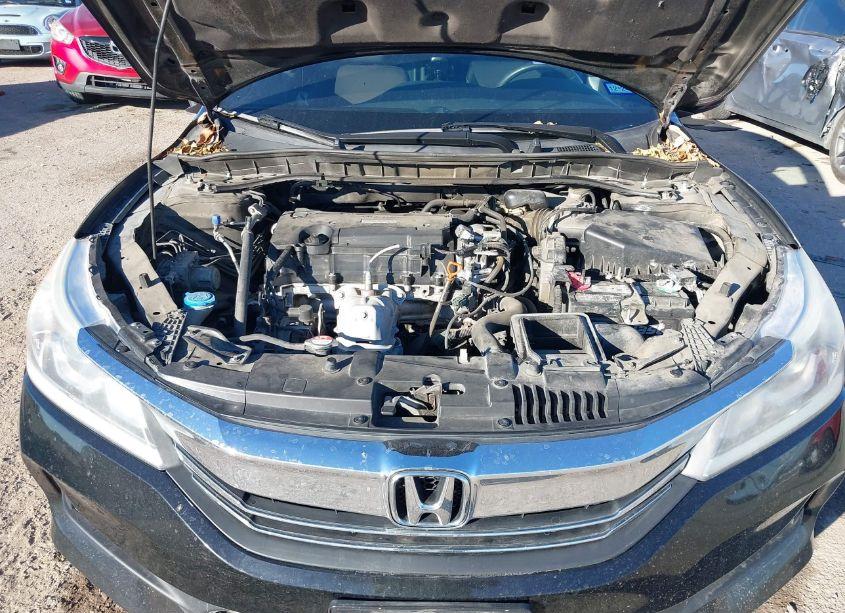 Photo 10 of 2016 Honda Accord SPORT (VIN 1HGCR2F59GA200382)