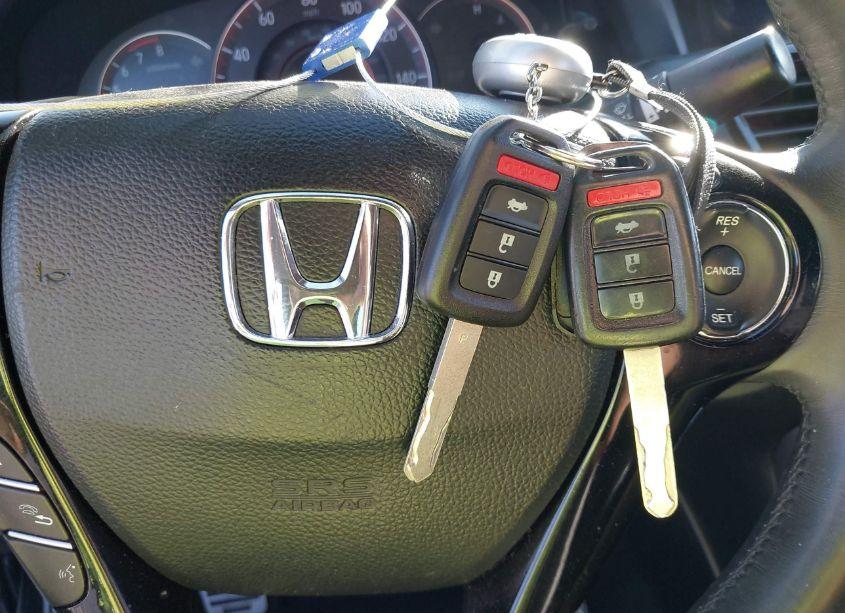 Photo 11 of 2016 Honda Accord SPORT (VIN 1HGCR2F59GA200382)