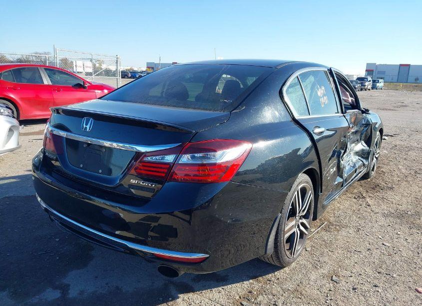 Photo 4 of 2016 Honda Accord SPORT (VIN 1HGCR2F59GA200382)