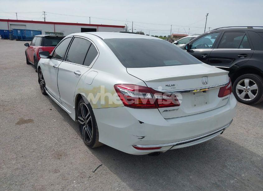 Photo 3 of 2017 Honda Accord SPORT (VIN 1HGCR2F59HA001592)