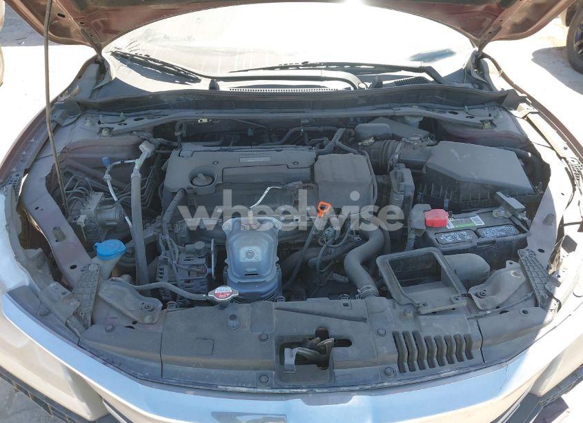 Photo 10 of 2017 Honda Accord SPORT (VIN 1HGCR2F59HA089012)