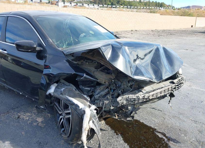 Photo 6 of 2017 Honda Accord SPORT (VIN 1HGCR2F59HA170527)