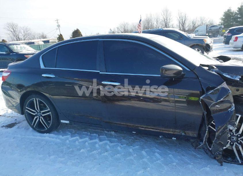Photo 12 of 2017 Honda Accord SPORT (VIN 1HGCR2F59HA214185)