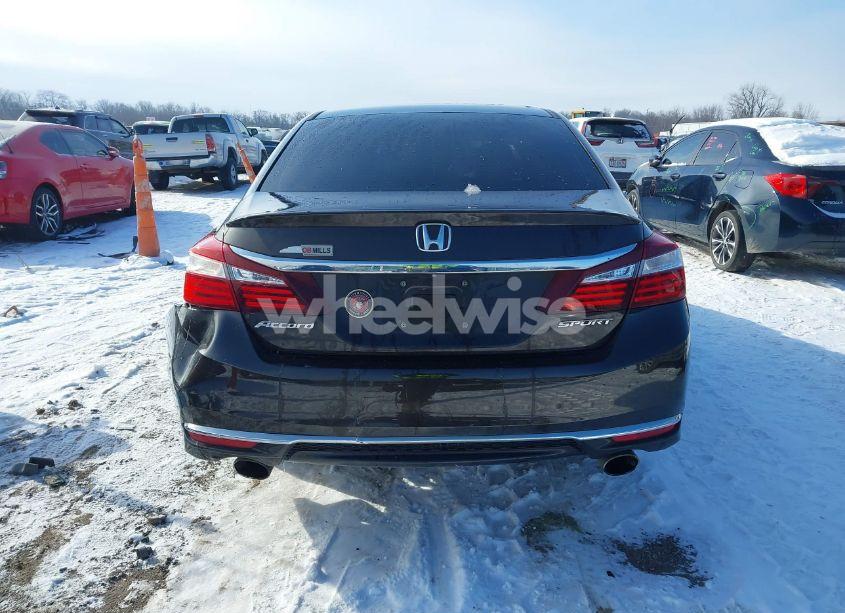 Photo 15 of 2017 Honda Accord SPORT (VIN 1HGCR2F59HA214185)