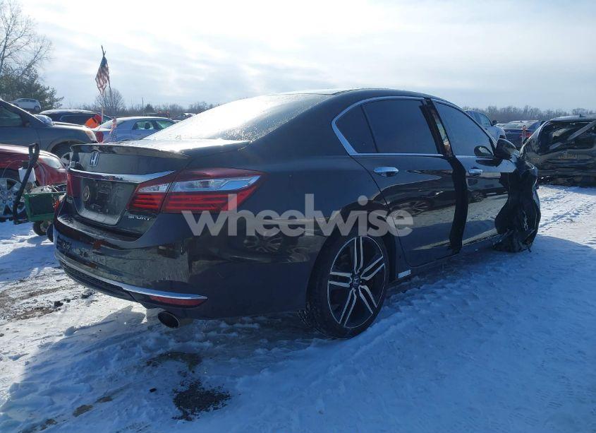 Photo 4 of 2017 Honda Accord SPORT (VIN 1HGCR2F59HA214185)