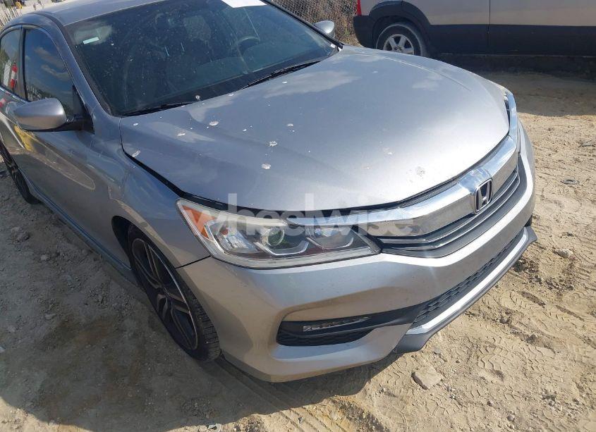 Photo 6 of 2017 Honda Accord SPORT (VIN 1HGCR2F59HA237899)