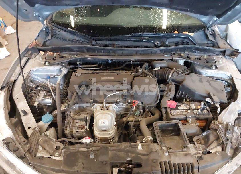 Photo 10 of 2017 Honda Accord SPORT (VIN 1HGCR2F59HA269218)