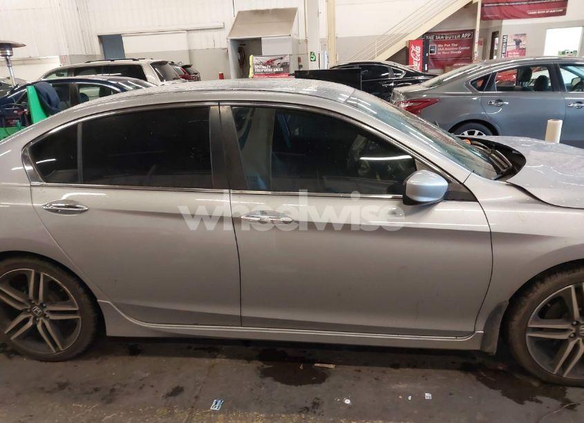 Photo 14 of 2017 Honda Accord SPORT (VIN 1HGCR2F59HA269218)