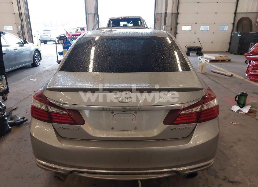 Photo 17 of 2017 Honda Accord SPORT (VIN 1HGCR2F59HA269218)