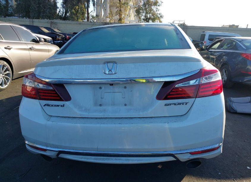 Photo 17 of 2017 Honda Accord SPORT (VIN 1HGCR2F59HA290036)