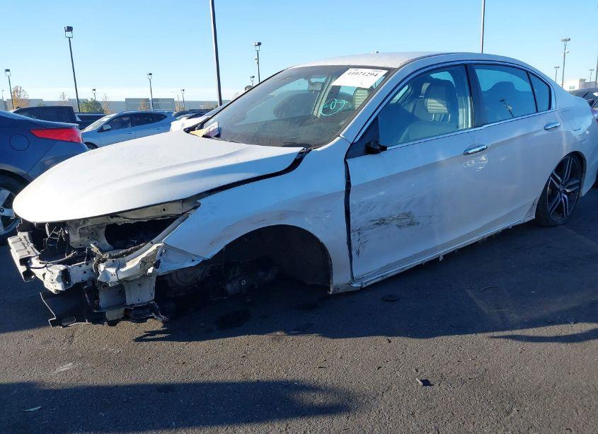 Photo 6 of 2017 Honda Accord SPORT (VIN 1HGCR2F59HA290036)