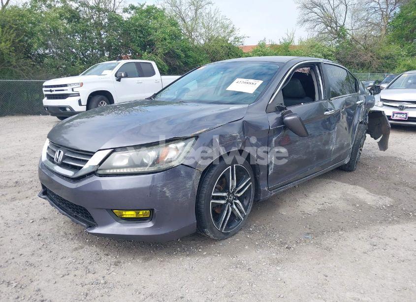 Photo 2 of 2013 Honda Accord SPORT (VIN 1HGCR2F5XDA217686)