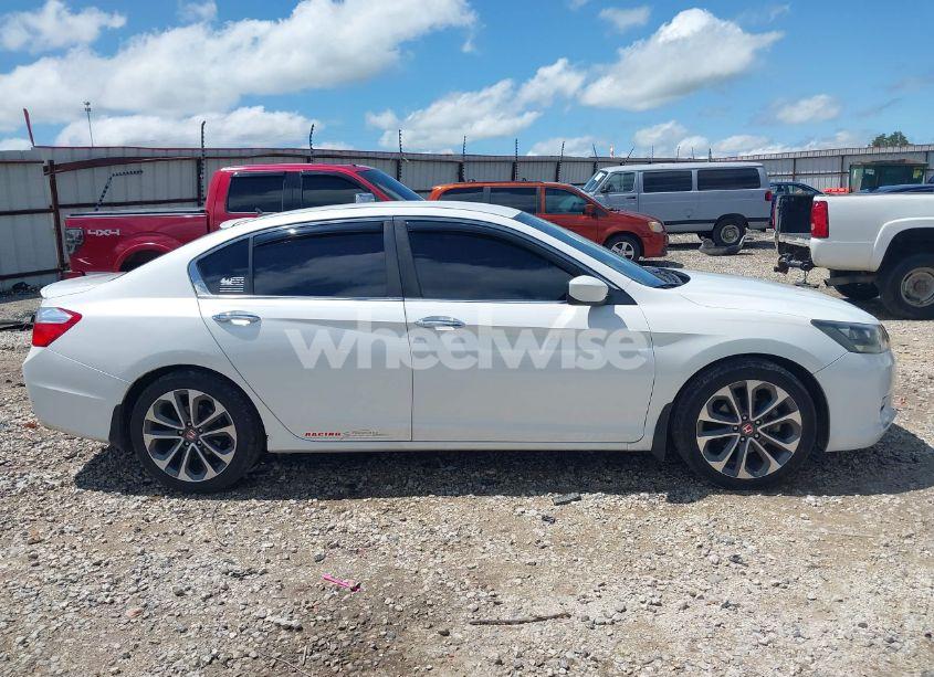 Photo 13 of 2013 Honda Accord SPORT (VIN 1HGCR2F5XDA218126)