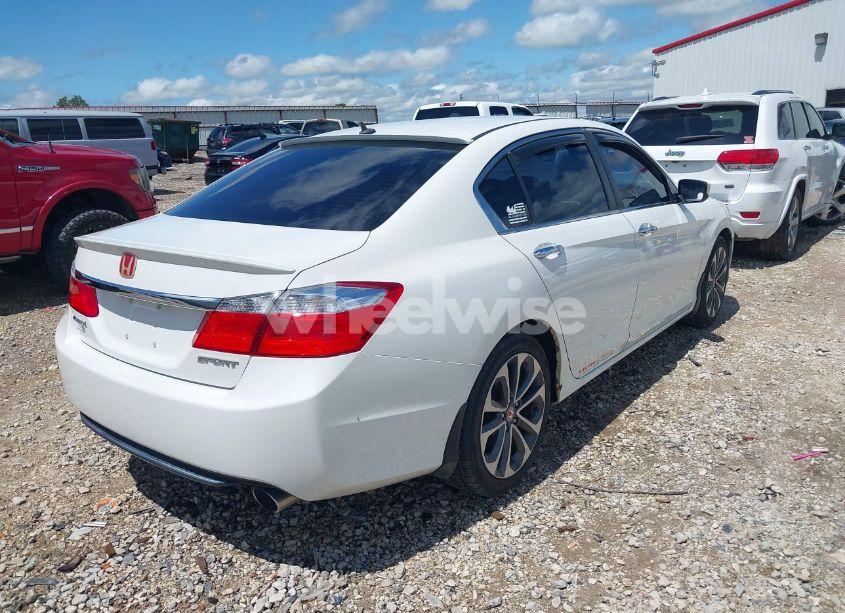 Photo 4 of 2013 Honda Accord SPORT (VIN 1HGCR2F5XDA218126)