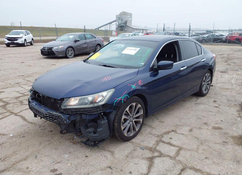 Photo 2 of 2014 Honda Accord SPORT (VIN 1HGCR2F5XEA002584)