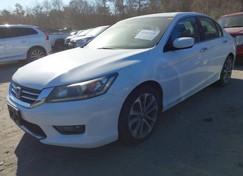 Photo 2 of 2014 Honda Accord SPORT (VIN 1HGCR2F5XEA017165)