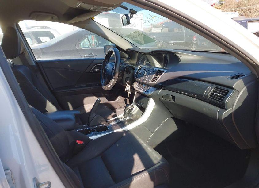 Photo 5 of 2014 Honda Accord SPORT (VIN 1HGCR2F5XEA017165)