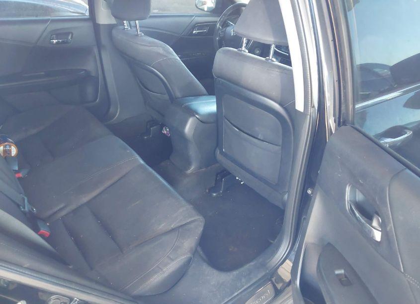 Photo 8 of 2014 Honda Accord SPORT (VIN 1HGCR2F5XEA045211)