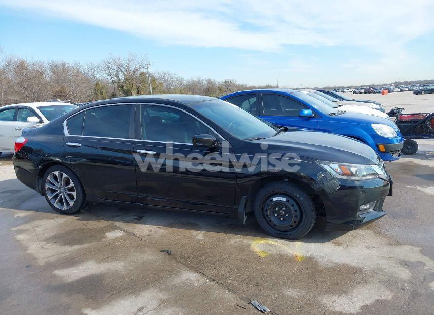 Photo 13 of 2014 Honda Accord SPORT (VIN 1HGCR2F5XEA063868)