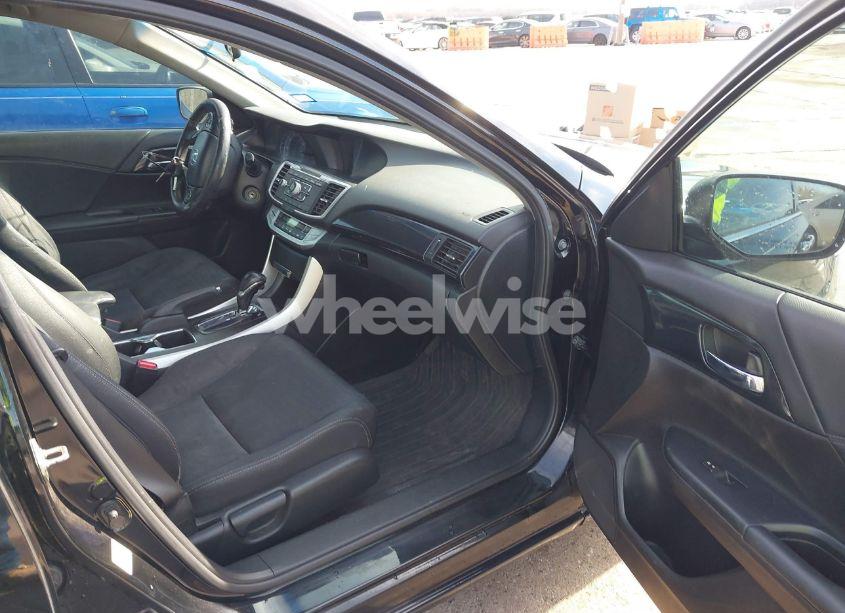 Photo 5 of 2014 Honda Accord SPORT (VIN 1HGCR2F5XEA063868)