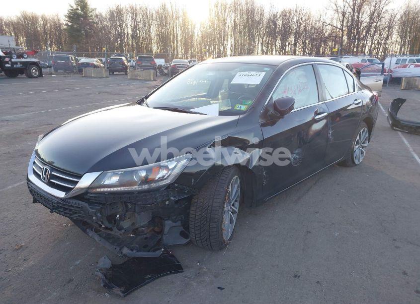 Photo 2 of 2014 Honda Accord SPORT (VIN 1HGCR2F5XEA086549)