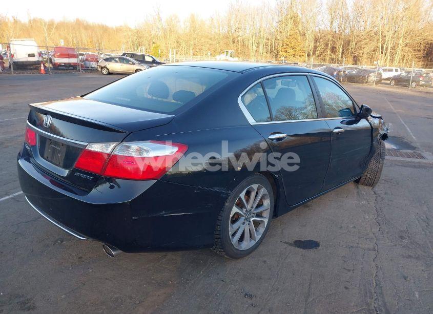 Photo 4 of 2014 Honda Accord SPORT (VIN 1HGCR2F5XEA086549)