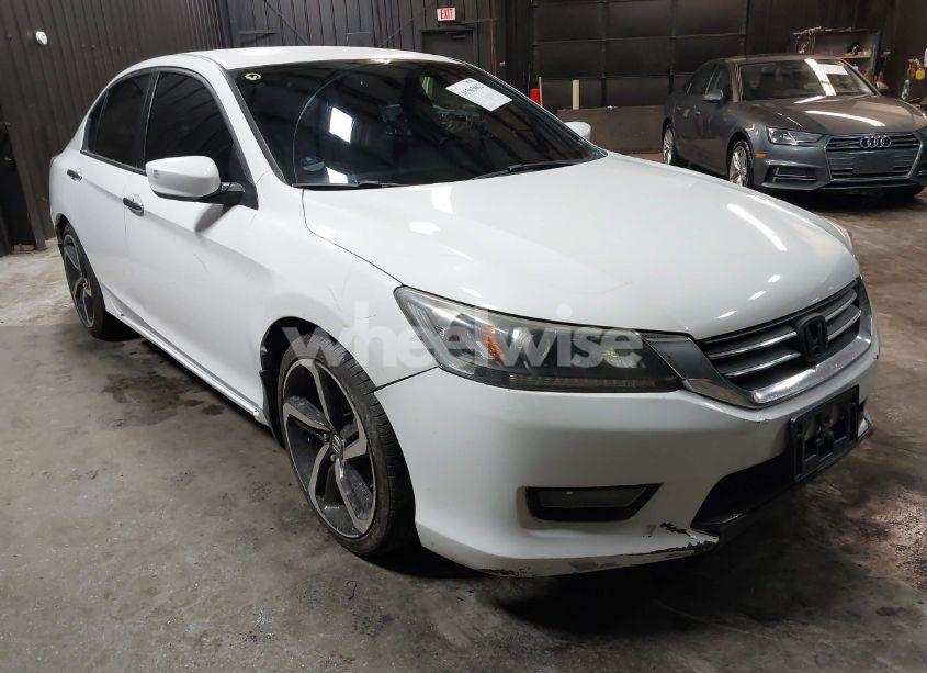 2014 Honda Accord SPORT (VIN 1HGCR2F5XEA099947) main photo