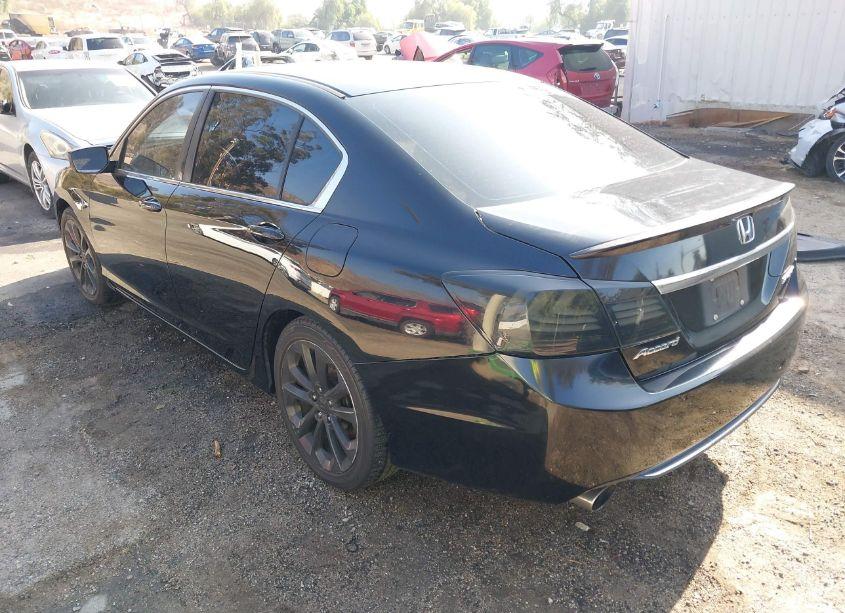 Photo 3 of 2014 Honda Accord SPORT (VIN 1HGCR2F5XEA107190)