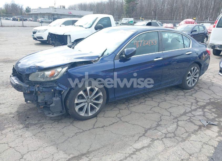 Photo 2 of 2014 Honda Accord SPORT (VIN 1HGCR2F5XEA215079)