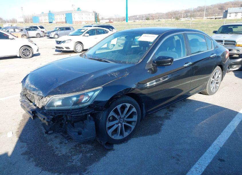 Photo 2 of 2014 Honda Accord SPORT (VIN 1HGCR2F5XEA280935)