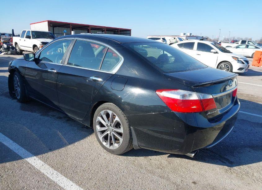 Photo 3 of 2014 Honda Accord SPORT (VIN 1HGCR2F5XEA280935)