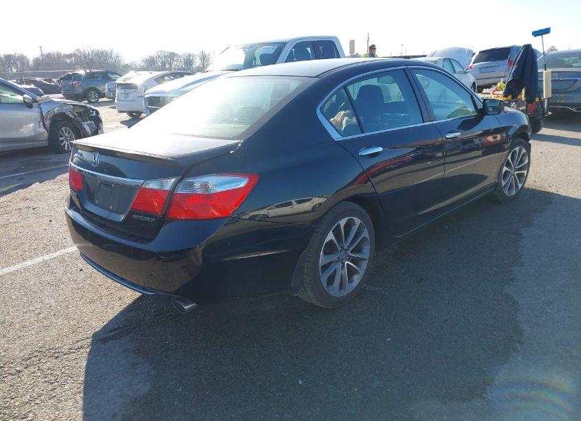 Photo 4 of 2014 Honda Accord SPORT (VIN 1HGCR2F5XEA280935)