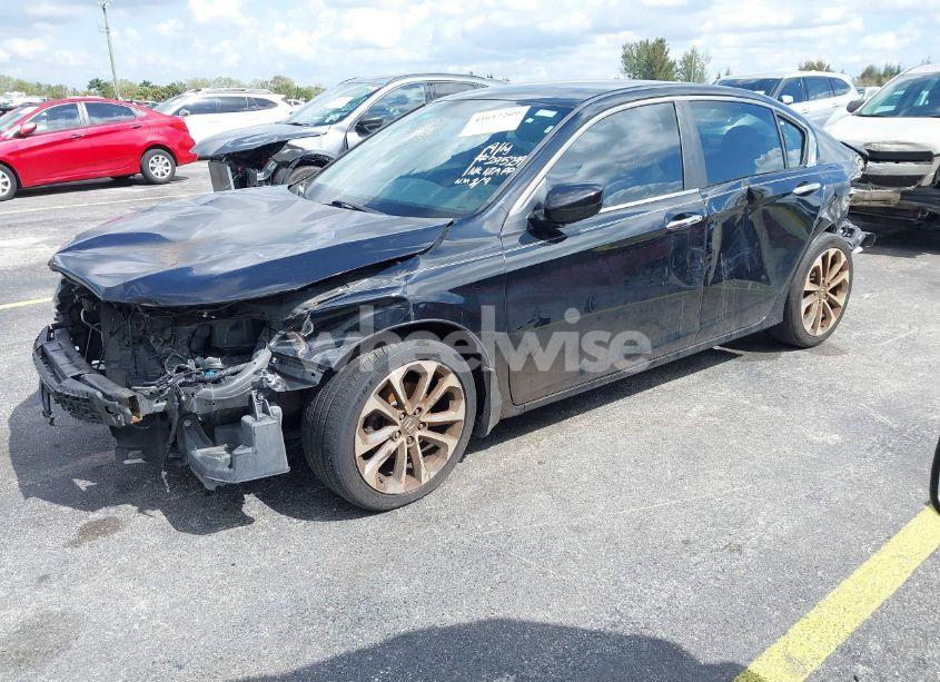 Photo 2 of 2014 Honda Accord SPORT (VIN 1HGCR2F5XEA295239)