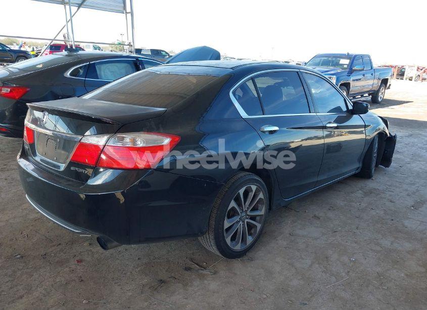 Photo 4 of 2014 Honda Accord SPORT (VIN 1HGCR2F5XEA302769)