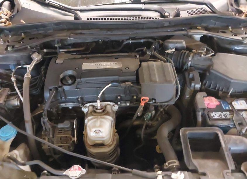 Photo 10 of 2015 Honda Accord SPORT (VIN 1HGCR2F5XFA003879)