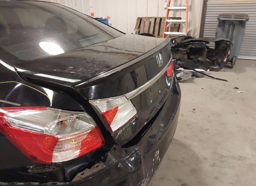 Photo 19 of 2015 Honda Accord SPORT (VIN 1HGCR2F5XFA003879)