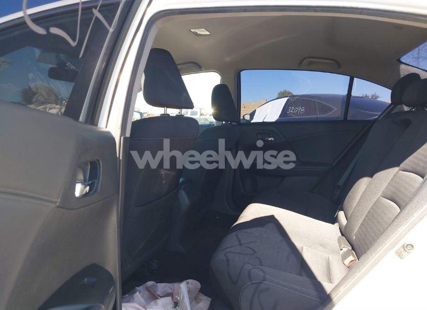 Photo 8 of 2015 Honda Accord SPORT (VIN 1HGCR2F5XFA022769)