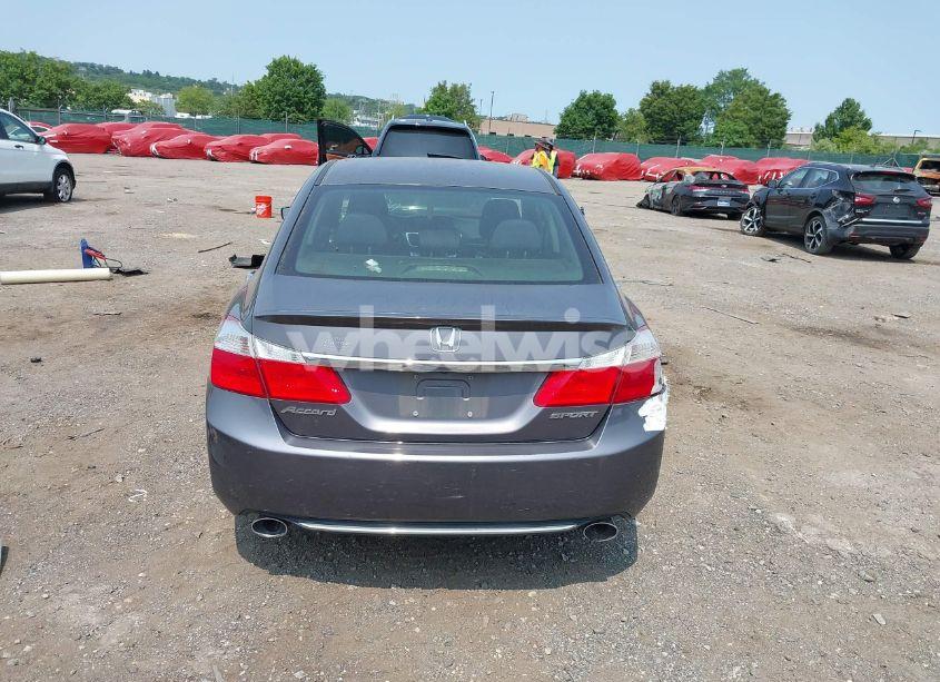 Photo 15 of 2015 Honda Accord SPORT (VIN 1HGCR2F5XFA055660)