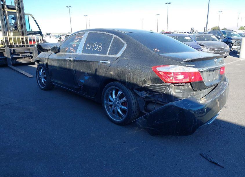 Photo 3 of 2015 Honda Accord SPORT (VIN 1HGCR2F5XFA069235)