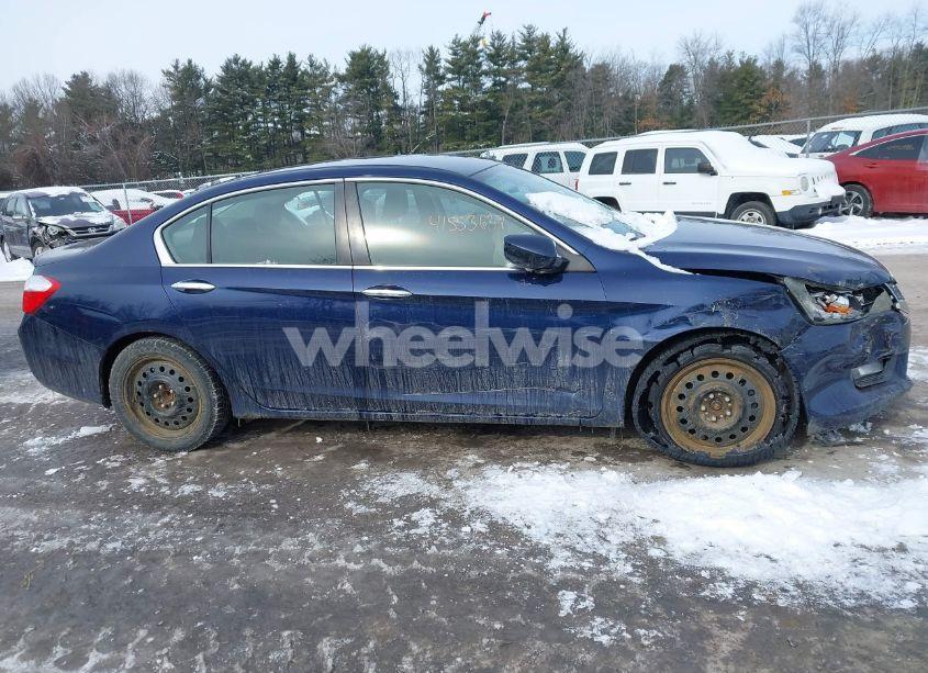 Photo 13 of 2015 Honda Accord SPORT (VIN 1HGCR2F5XFA086763)