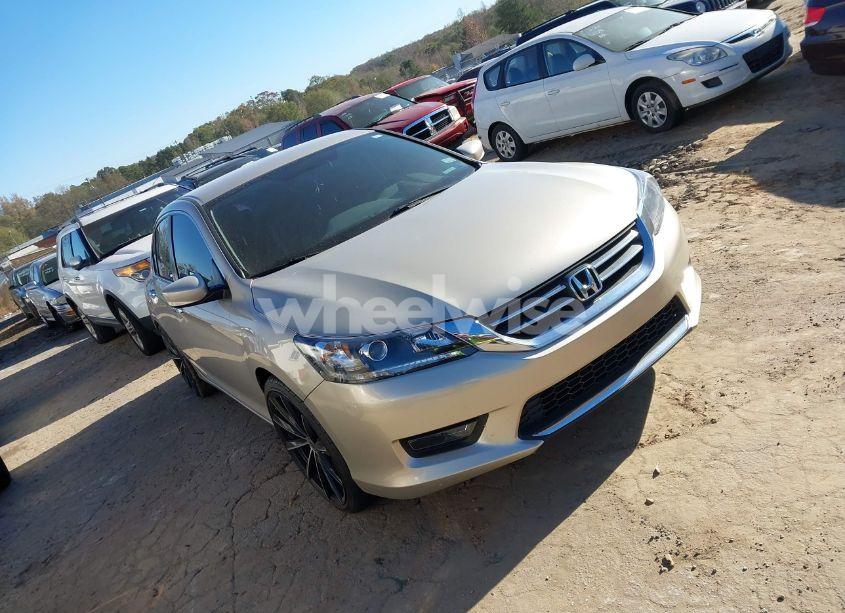 2015 Honda Accord SPORT (VIN 1HGCR2F5XFA094569) main photo