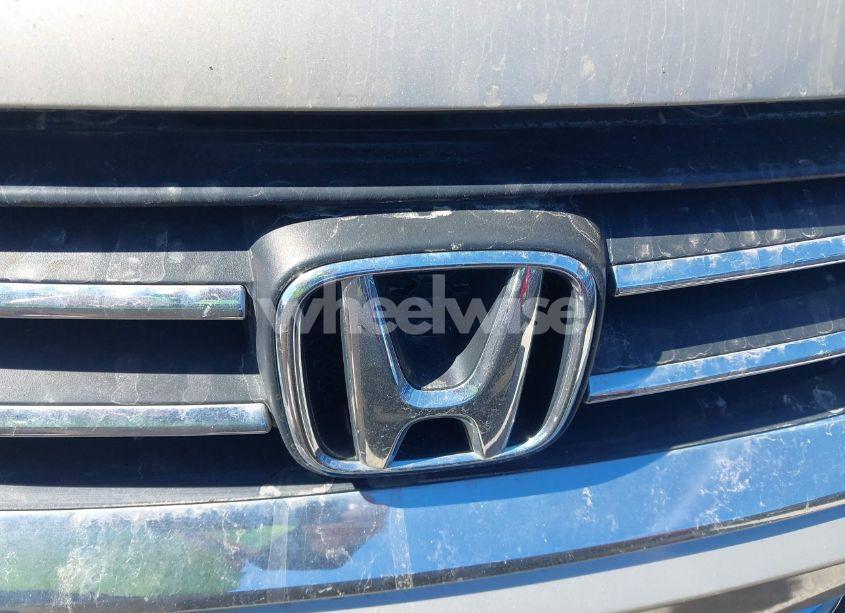 Photo 12 of 2015 Honda Accord SPORT (VIN 1HGCR2F5XFA094569)