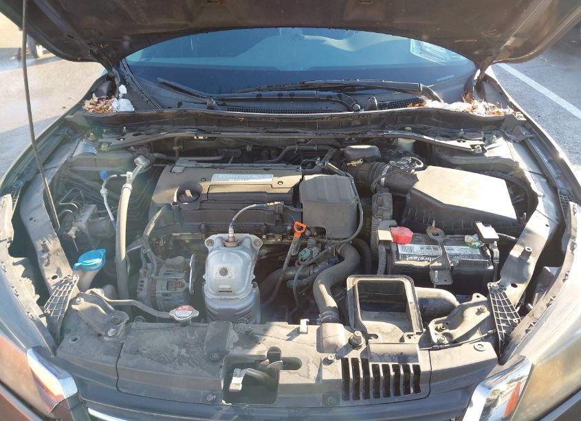 Photo 10 of 2015 Honda Accord SPORT (VIN 1HGCR2F5XFA098041)