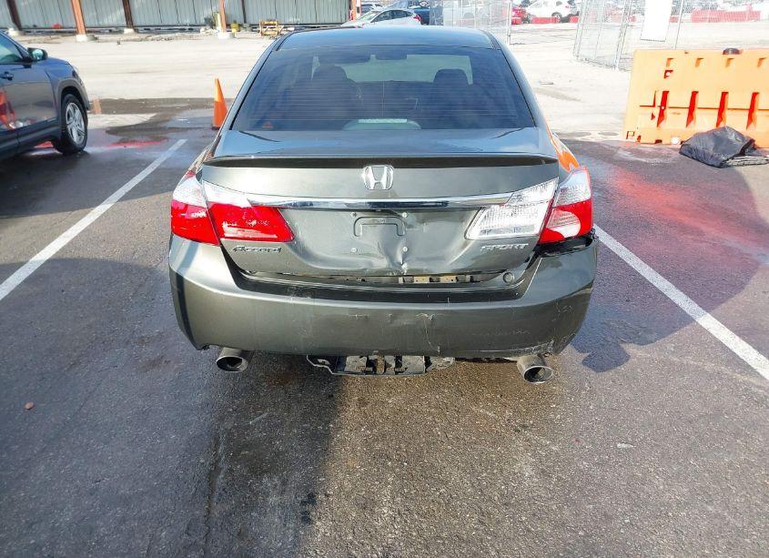 Photo 6 of 2015 Honda Accord SPORT (VIN 1HGCR2F5XFA098041)